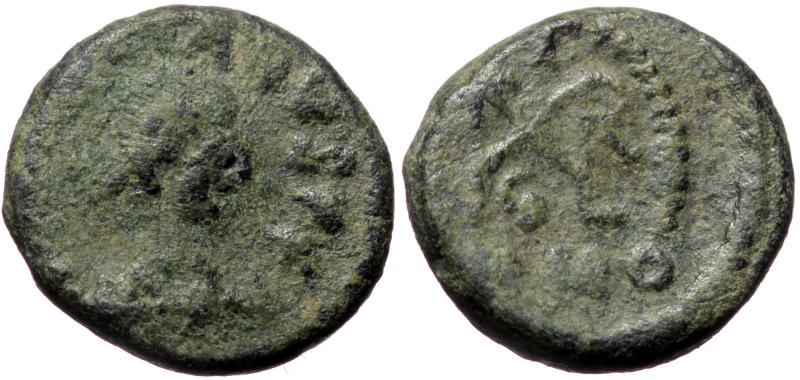 Marcian (450-457), Constantinopolis, AE nummus (Bronze, 11,5 mm, 1,81 g). Obv: [...