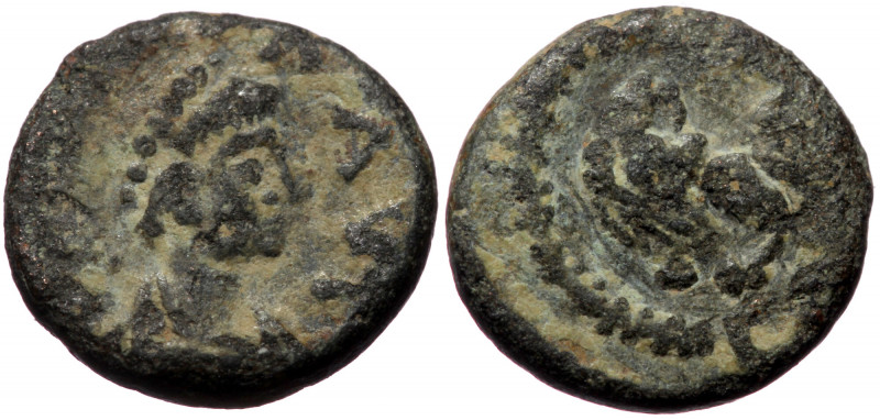 Leo I (457-474), Constantinopolis, AE nummus (Bronze, 11,0 mm, 1,28 g). Obv: [D ...