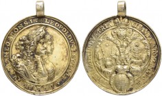 RDR / ÖSTERREICH
Rudolf II., Kaiser des Heiligen Römischen Reiches von 1576-1612. Medaillen Rudolfs II. Leopold I. 1657-1705. Vergoldete Silbergussme...