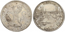 SCHWEIZ - ZÜRICH
Stadt und Kanton Zürich. Halbtaler 1758. Stadtansicht. 13.85 g. Hürlimann 723. D.T. 436v. HMZ 2-1165aaa. Sehr schön / Very fine. (~€...