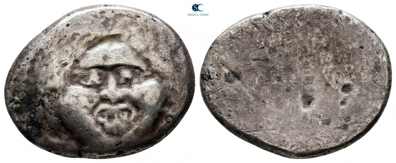 Etruria. Populonia circa 300-200 BC. 
20 Asses AR

22 mm, 6,68 g

Facing Go...