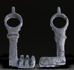 Metal Work. Holy Land Ancient. 100 AD-800 AD. W: 38 g / L : 60 mm
