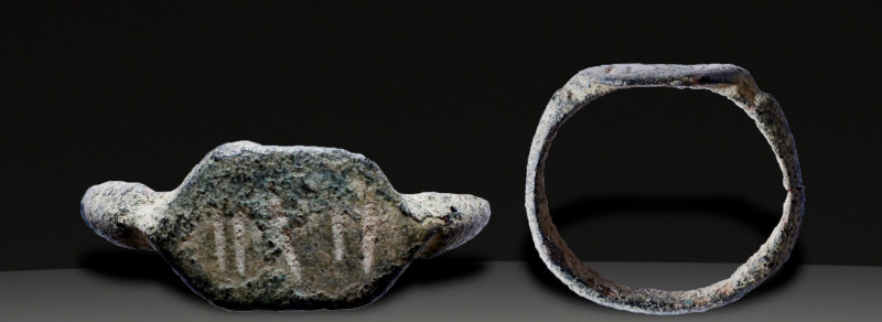 Ancient Bronze Ring. 700 AD-1200 AD. W: 2.1 g / D: 20 mm