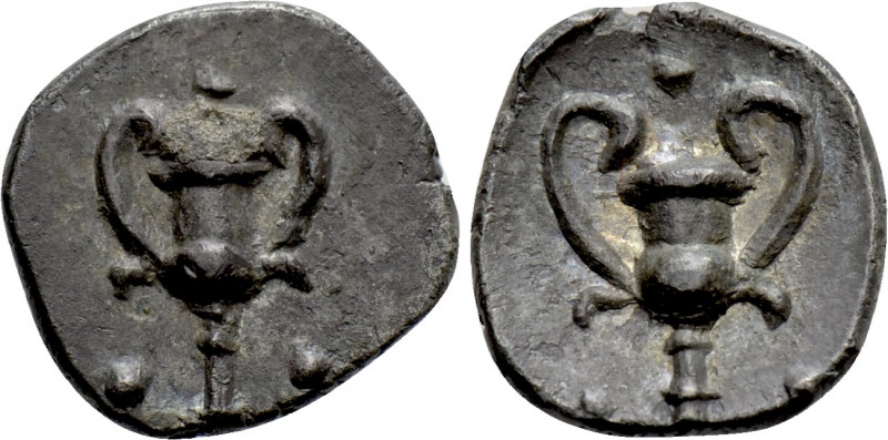 CALABRIA. Tarentum. Obol (Circa 280-228 BC). 

Obv: Kantharos surrounded by th...