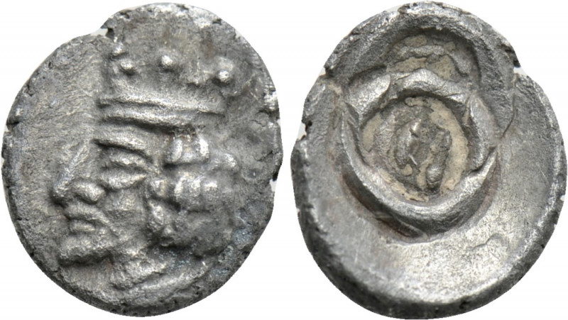 KINGS OF PERSIS. Uncertain king (Circa late 1st century AD). Obol. 

Obv: Crow...