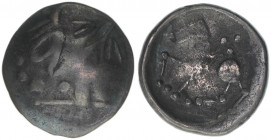 Tetradrachme, ca.100 BC
Ostkelten. Sattelkopfpferd - Schüsselform - nach Vorbild Philippos II.. 7,22g
OTA 300/14
ss