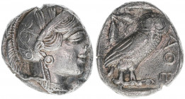 Athen Attica
Griechen. Tetradrachme, 450-400 BC. Eule erhaben ex Kreß III/1959
16,45g
vz