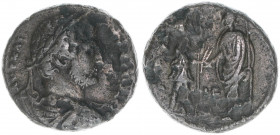 Hadrianus 117-138
Römisches Reich - Kaiserzeit. BI Tetradrachmon, Jahr 15 (130/131). Alexandria nach rechts stehend, im Handschlag mit dem Kaiser
Alex...