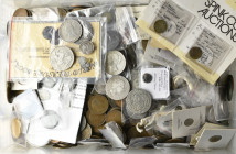 Miscellaneous British and world coins (many hundreds), including crowns (3), 1818, 1821, 1845, double-florin, 1890, shilling, 1711, sixpence, 1696, ma...
