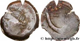 ZEUGITANA - CARTHAGE
Type : Shekel 
Date : c. 241-238 AC. 
Mint name / Town : Sardaigne 
Metal : copper 
Diameter : 22,5  mm
Orientation dies : 6  h.
...