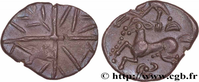 GALLIA - MID-WEST, UNSPECIFIED
Type : Drachme aux lignes entremêlées, revers à l...