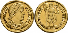 Valens, 364-378. Solidus (Gold, 21 mm, 4.40 g, 6 h), Antiochia, 365. D N VALENS PER F AVG Pearl-diademed, draped and cuirassed bust of Valens to right...