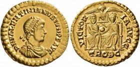 Valentinian II, 375-392. Solidus (Gold, 21 mm, 4.45 g, 12 h), Treveri, 376-377. D N VALENTINIANVS IVN P F AVG Pearl-diademed, draped and cuirassed bus...