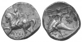 Kalabrien. Tarent.

 Didrachme oder Nomos (Silber). Ca. 272 - 240 v. Chr.
Vs: Nackter Jüngling zu Pferde mit erhobenem Arm nach links reitend; über...