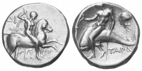 Kalabrien. Tarent.

 Didrachme oder Nomos (Silber). Ca. 272 - 240 v. Chr.
Vs: Krieger zu Pferde mit Schild und Speer nach rechts reitend; im Feld l...