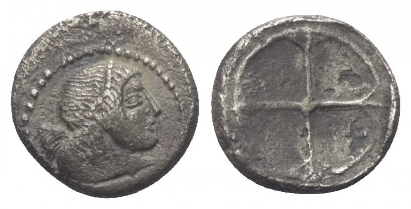 Sizilien. Syrakus.

 Obol (Silber). Ca. 475 - 470 v. Chr.
Vs: Kopf der Aretho...