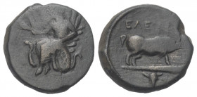 Attika. Eleusis.

 Bronze. Ca. 360 - 335 v. Chr.
Vs: Triptolemos mit Kornähren in der Rechten in geflügelter Schlangenbiga nach links fahrend.
Rs:...