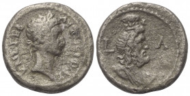Ägypten. Alexandria. Nerva (96 - 98 n. Chr.).

 Tetradrachme (Billon). 96 / 97 n. Chr. (Jahr 1).
Vs: Kopf des Nerva mit Lorbeerkranz rechts.
Rs: B...