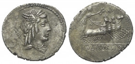 L. Iulius Bursio.

 Denar (Silber). 85 v. Chr. Rom.
Vs: Drapierte Büste des Apollo Veiovis mit Flügel, Lorbeerkranz und Dreizack rechts, dahinter B...
