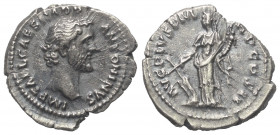 Antoninus Pius (138 - 161 n. Chr.).

 Denar (Silber). 139 n. Chr. Rom.
Vs: IMP T AEL CAES HADR ANTONINVS. Kopf rechts.
Rs: AVG PIVS P M TR P COS I...