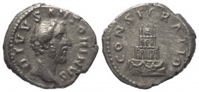 Antoninus Pius (138 - 161 n. Chr.).

 Denar (Silber). 161 n. Chr. Rom.
Vs: DIVVS ANTONINVS. Kopf rechts.
Rs: CONSECRATIO. Scheiterhaufen (pyra), v...