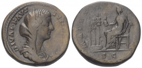 Faustina II. (gest. 176 n. Chr.). Diva Faustina II.

 Sesterz (Bronze). Nach 176 n. Chr. Rom.
Vs: DIVA FAVSTINAE PIAE. Drapierte Büste mit Schleier...
