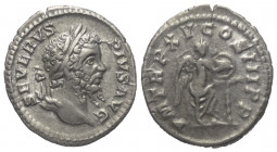 Septimius Severus (193 - 211 n. Chr.).

 Denar (Silber). 207 n. Chr. Rom.
Vs: SEVERVS PIVS AVG. Kopf mit Lorbeerkranz rechts.
Rs: P M TR P XV COS ...