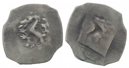 Bayern - Ingolstadt. Stephan III. (1375 - 1413).

 Einseitiger Pfennig (Vierschlag, Silber). Ohne Jahr.
Vs: Steigender Panther nach links, dahinter...
