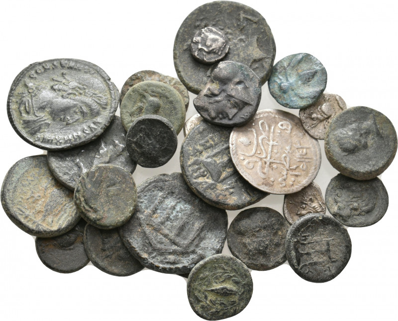 27 GREEK/ROMAN/ISLAMIC SILVER/BRONZE COIN LOT
See picture.No return.