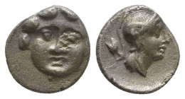 Greek Obol, Ca. 350-300 BC. AR. Condition: Very Fine 

 Weight: 0,9 gr Diameter: 10,2 mm