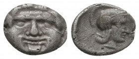 Greek Obol, Ca. 350-300 BC. AR. Condition: Very Fine 

 Weight: 0,9 gr Diameter: 11,1 mm