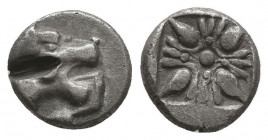 Greek Obol, Ca. 350-300 BC. AR. Condition: Very Fine 

 Weight: 0,9 gr Diameter: 9,1 mm