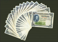 Conjunto de 25 billetes en tramos correlativos de 100 Pesetas emitidos el 1 de Julio de 1925 con la serie D (Edifil 2021: 350), conservando todo su ap...