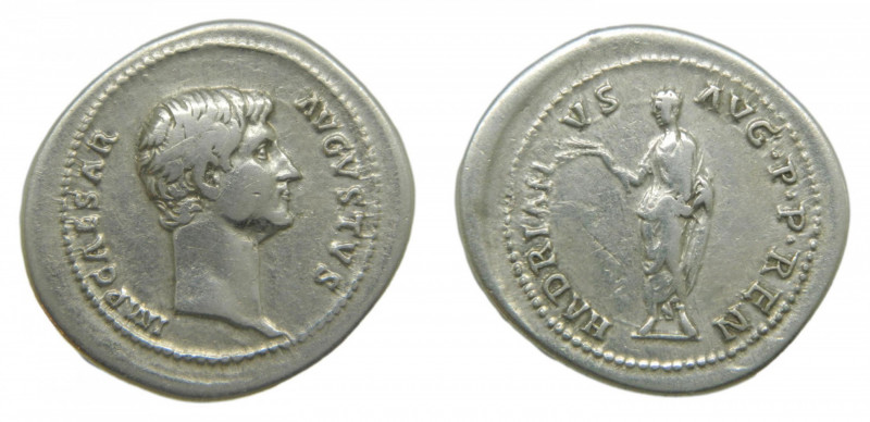 ROMAN EMPIRE - Octavio Augusto. Restitución de época de Adriano (117-138 dC). Ci...