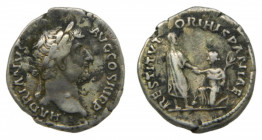 ROMAN EMPIRE - Adriano (117-138 dC). Denario. 3,1 g. AR. a/ HADRIANVS AVG COS III P P. Cabeza laureada a d. r/ RESTITVTORI HISPANIAE. Hispania reclina...