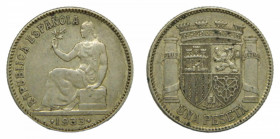 II República (1931-1939). 1 peseta 1933 *34. AC 35. Reverso girado.
mbc