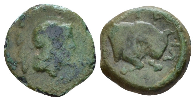 Lucania, Thurium Bronze circa 440-435, Æ 11.00 mm., 1.28 g.
Helmeted head of At...