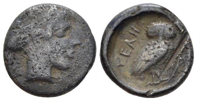 Lucania, Velia Drachm circa 465-440, AR 14.00 mm., 3.73 g.
Head of nymph r. Rev...