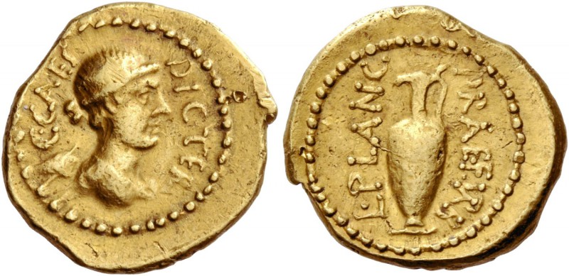 C. Iulius Caesar with L. Munatius Plancus. Quinarius circa 45 BC, AV 4.04 g. C·C...