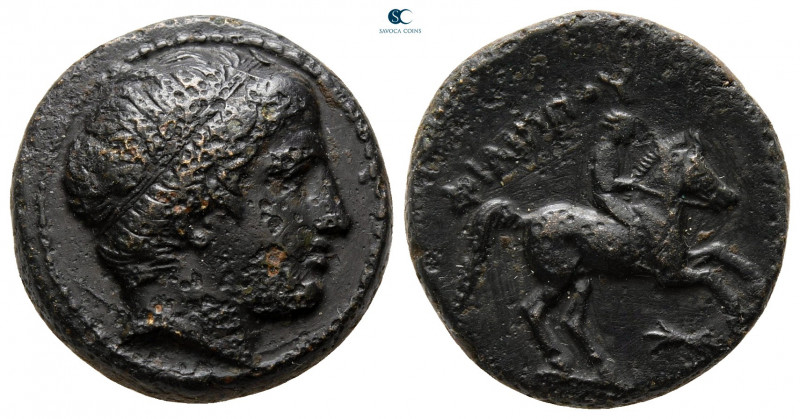 Kings of Macedon. Uncertain mint. Philip II of Macedon 359-336 BC. 
Bronze Æ
...