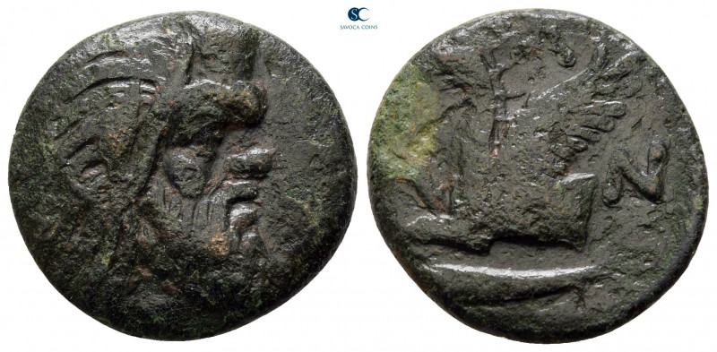 Cimmerian Bosporos. Pantikapaion circa 310-303 BC. 
Bronze Æ

20 mm, 4,79 g
...