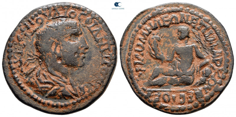 Phrygia. Philomelion. Philip I Arab AD 244-249. 
Bronze Æ

27 mm, 8,83 g

...