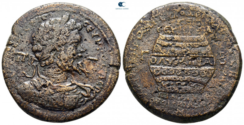 Cilicia. Tarsos. Septimius Severus AD 193-211. 
Bronze Æ

36 mm, 26,14 g

...