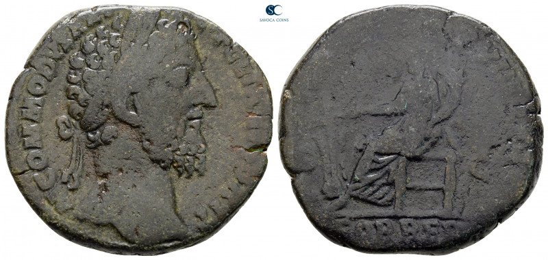 Commodus AD 180-192. Rome
Sestertius Æ

30 mm, 19,97 g



nearly very fin...