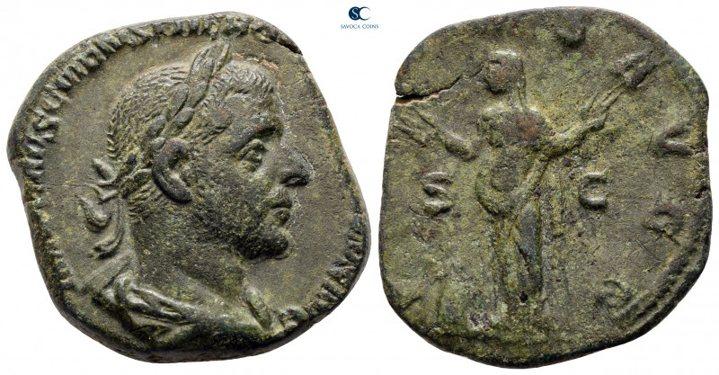 Trebonianus Gallus AD 251-253. Rome
Sestertius Æ

29 mm, 13,98 g



nearl...