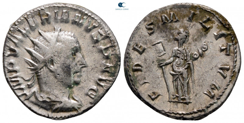 Valerian I AD 253-260. Viminacium
Antoninianus AR

21 mm, 3,26 g



very ...