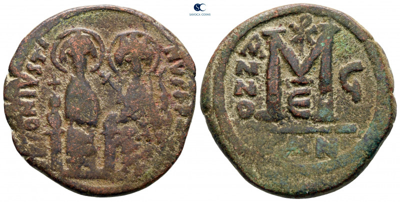 Justin II and Sophia AD 565-578. Constantinople
Follis or 40 Nummi Æ

29 mm, ...