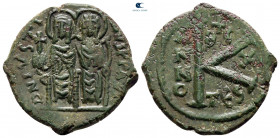 Justin II and Sophia AD 565-578. Thessalonica. Half Follis or 20 Nummi Æ