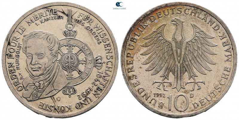 Germany. AD 1992.
10 Deutsche Mark AR

33 mm, 15,37 g



good very fine