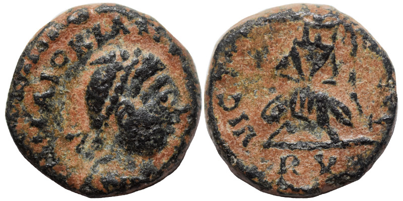 Majorian, 457-461. Ae (bronze, 1.76 g, 12 mm), Ravenna. Diademed, draped, and cu...